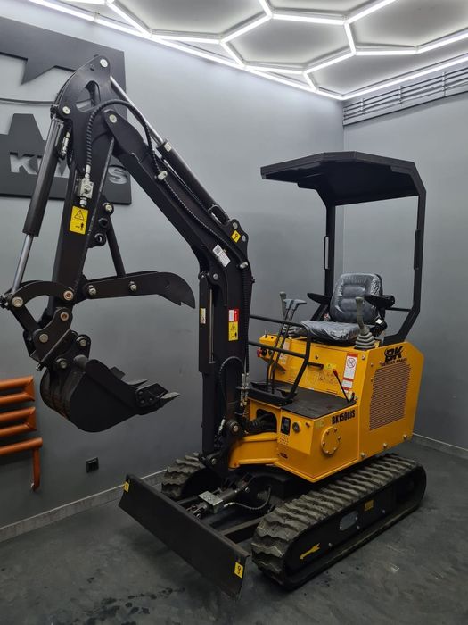 Nowa minikoparka 1,4t z silnikiem KUBOTA Berger Kraus BK1500JS z osprz