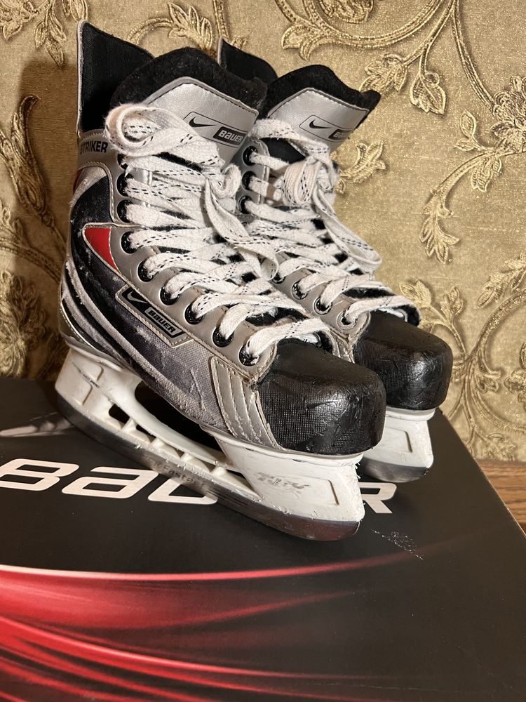 Ковзани Bauer Vapor, 3 - 22,9 см коньки