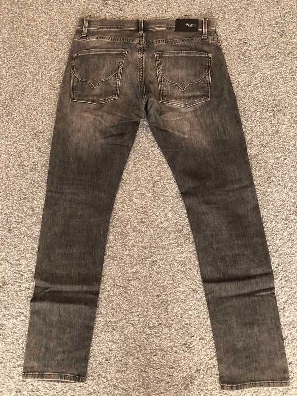 Spodnie Pepe Jeans Regular rozmiar L stan bardzo dobry