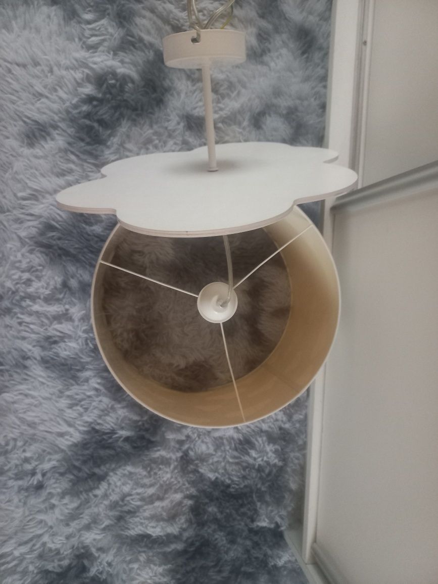 Lampa żyrandol pokojowy