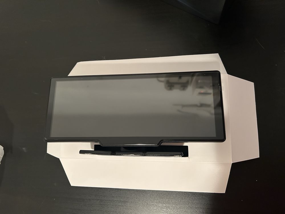 Ecrã CarPlay / Android Auto + Câmara de Marcha-Atrás (NOVO)