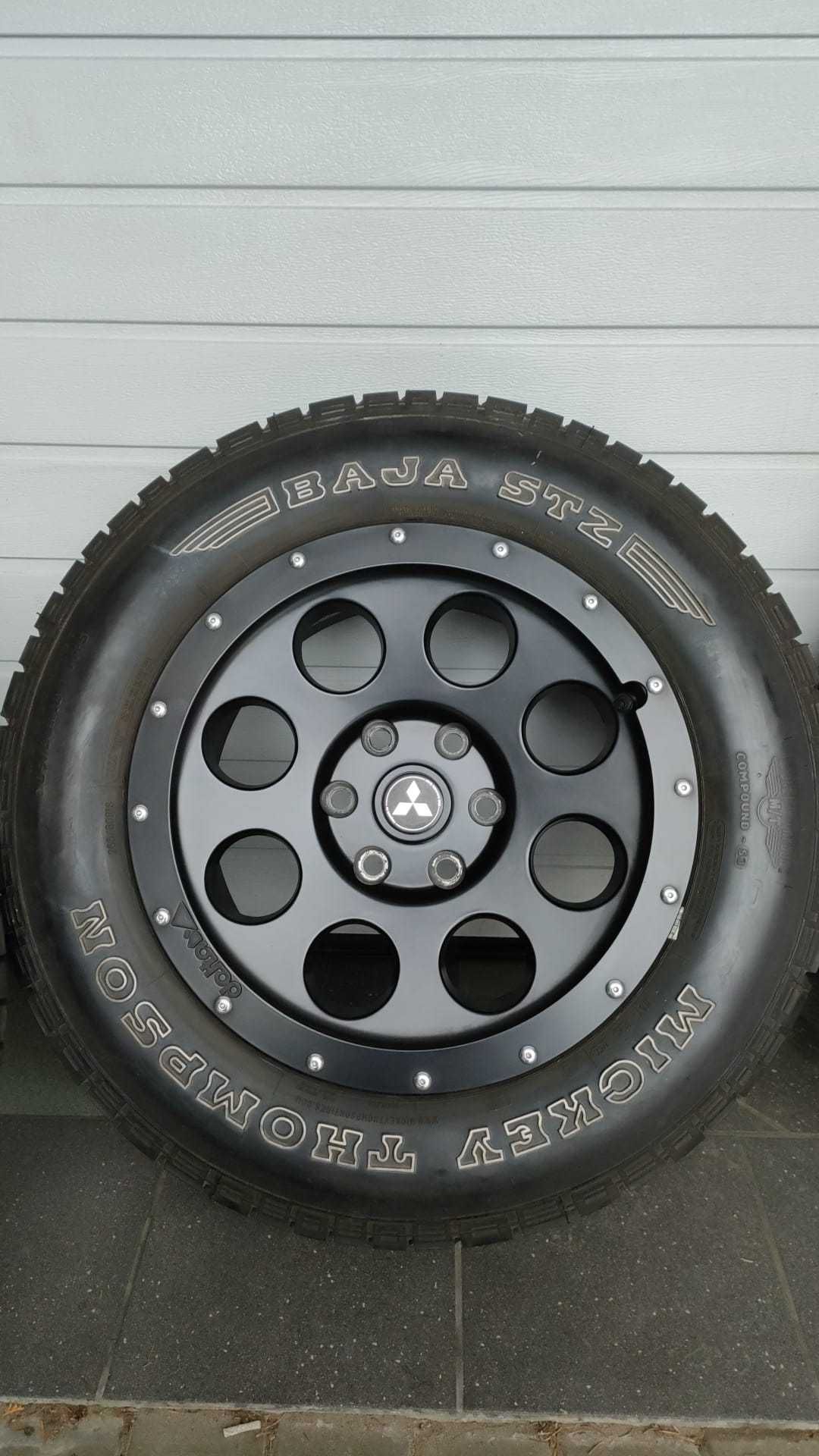 Koła DELTA  18' 6x139,7 opony  MICKEY THOMPSON BAJA 265/60/18 (OL1316)