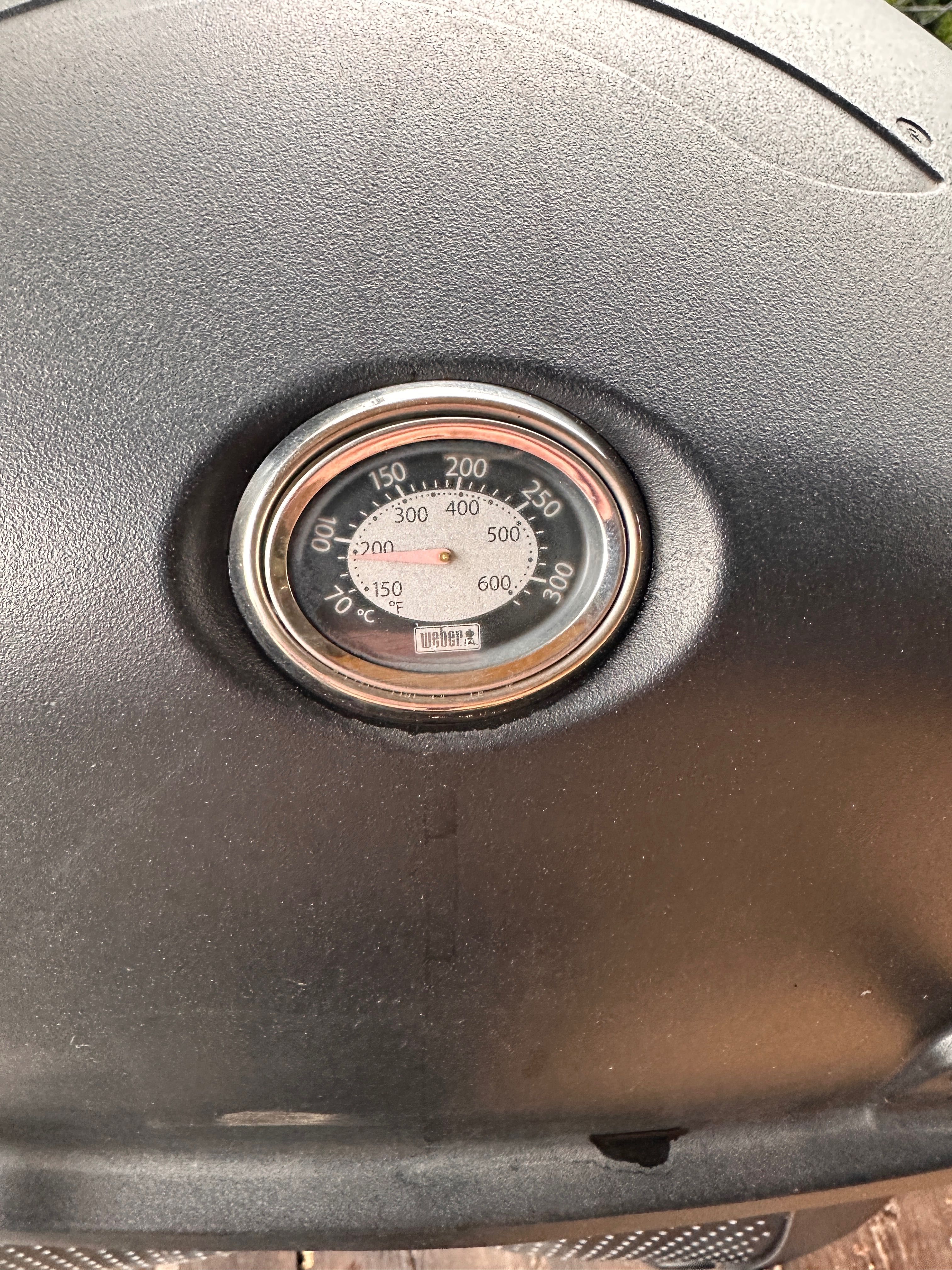 Gril Gazowy WEBER Q 3200