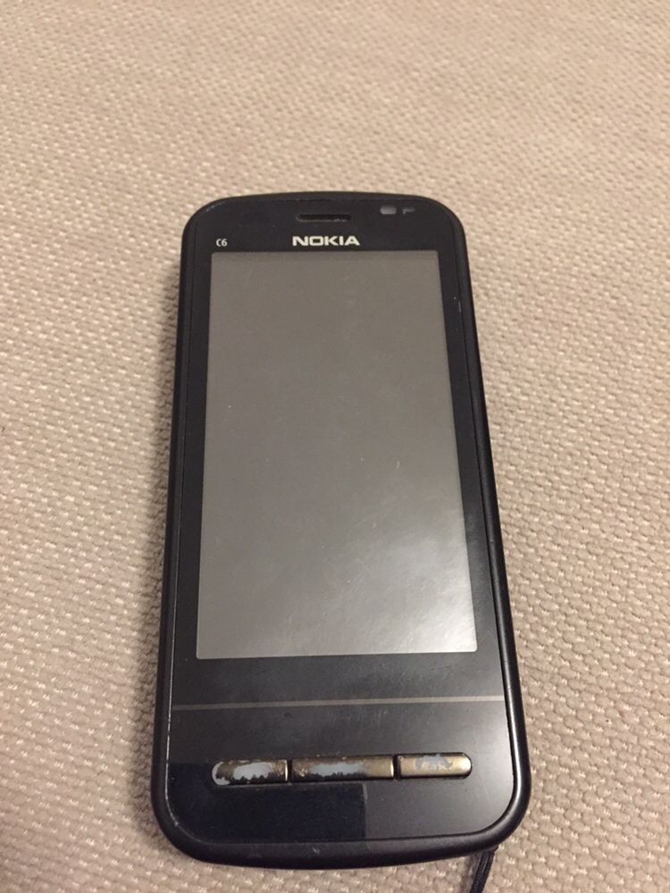 Nokia C6