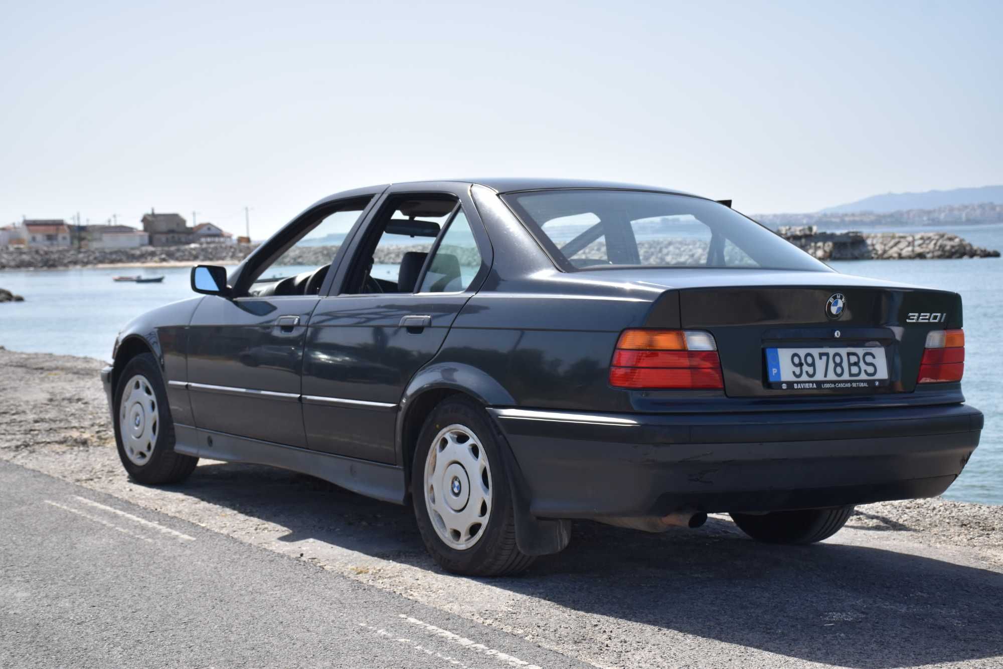 BMW E36 320i Clássico