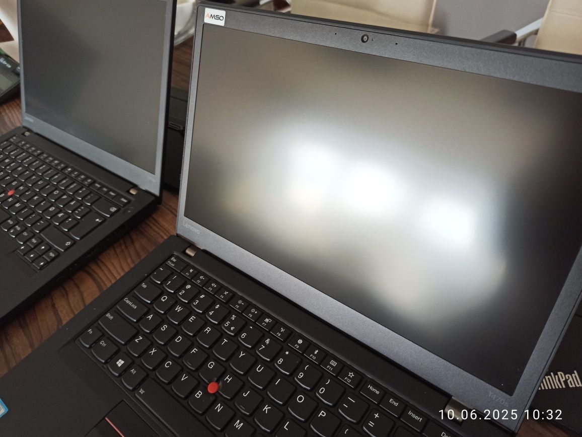 Lenovo ThinkPad T470S Intel-Core i5-7300U ze stacją dokującą 2szt