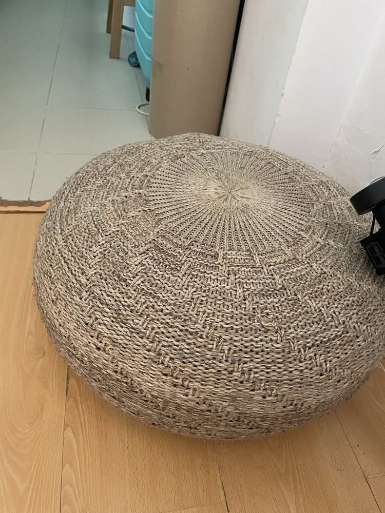 Pousa pes/pufe baixo ikea