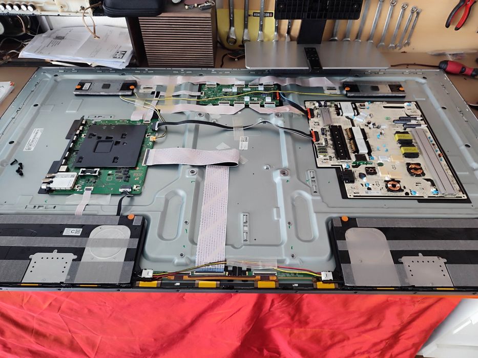 Samsung qe55qn85aat para peças