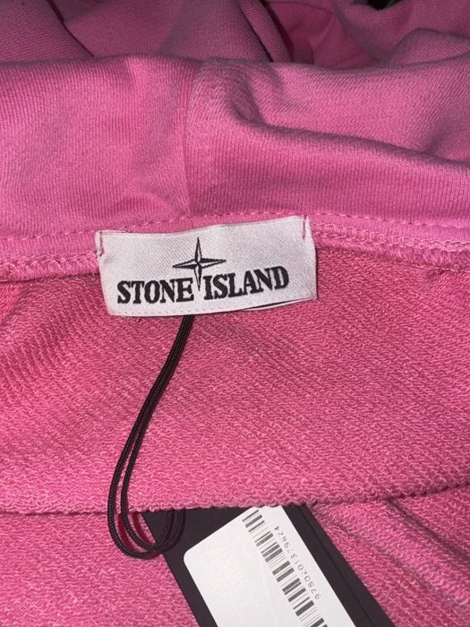 Stone Island.