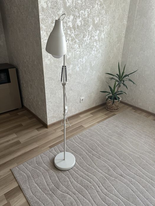 Лампа напольная торшер