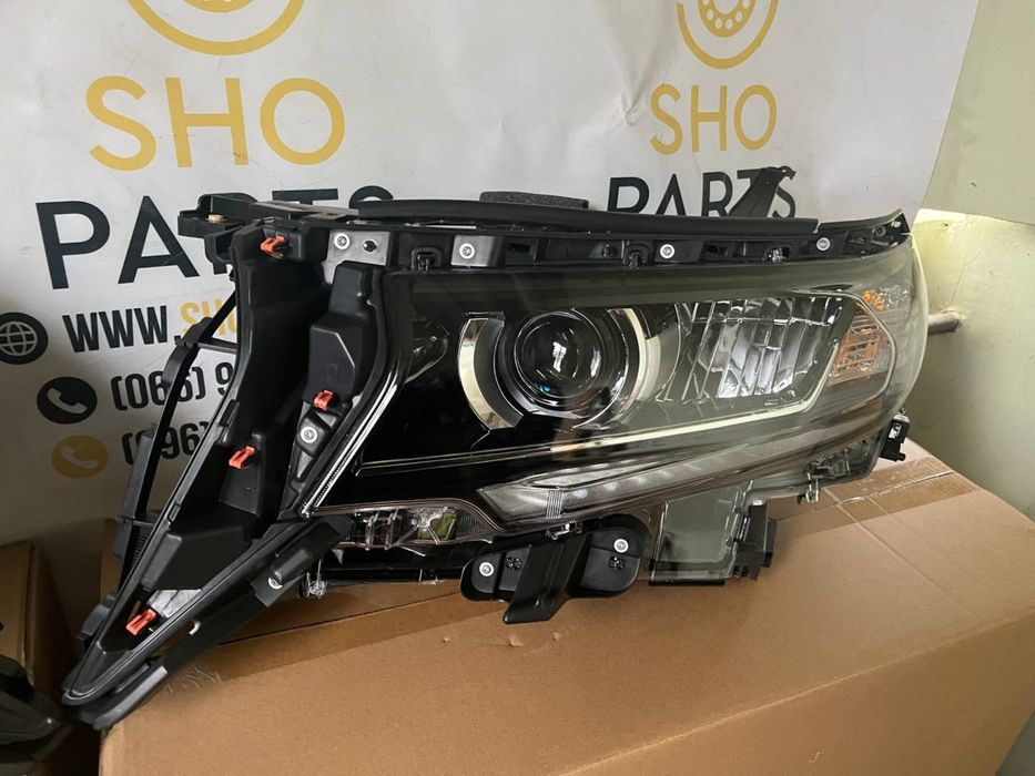 Фари, фара права, фара toyota prado 150 2017 2018 2019 2020 2021 2022