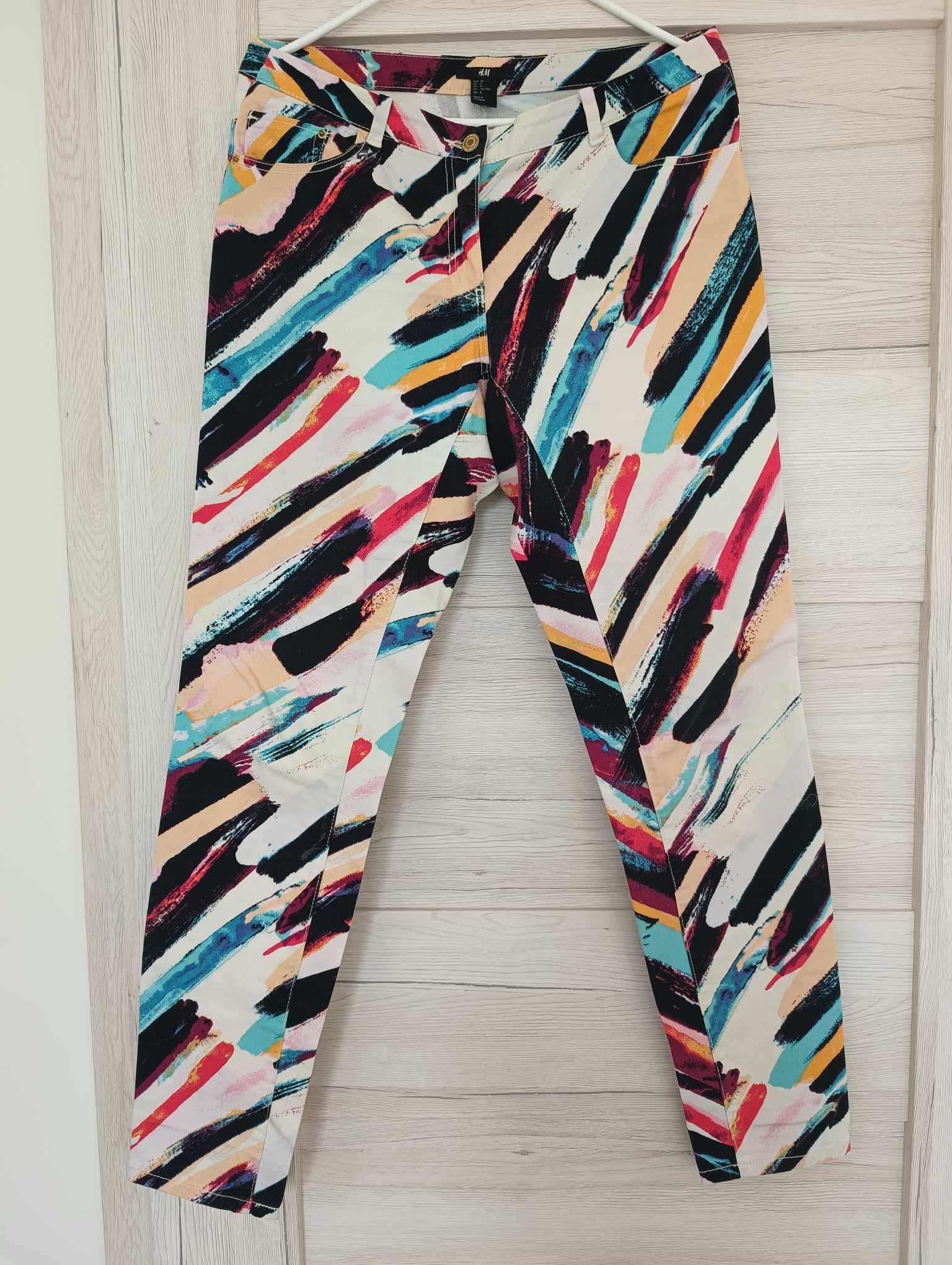 damskie kolorowe spodnie / jeansy, H&M, roz. 38, stan idealny
