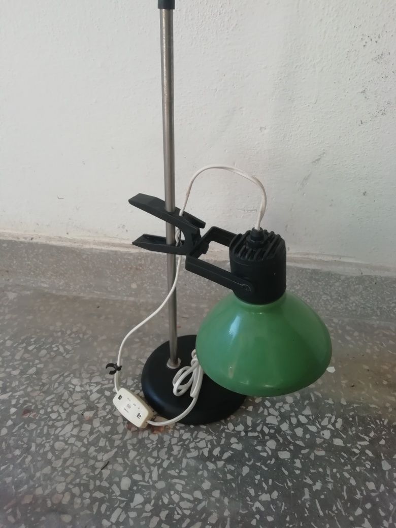 Lampa na biurko z czasów PRL z możliwością regulacji wysokości