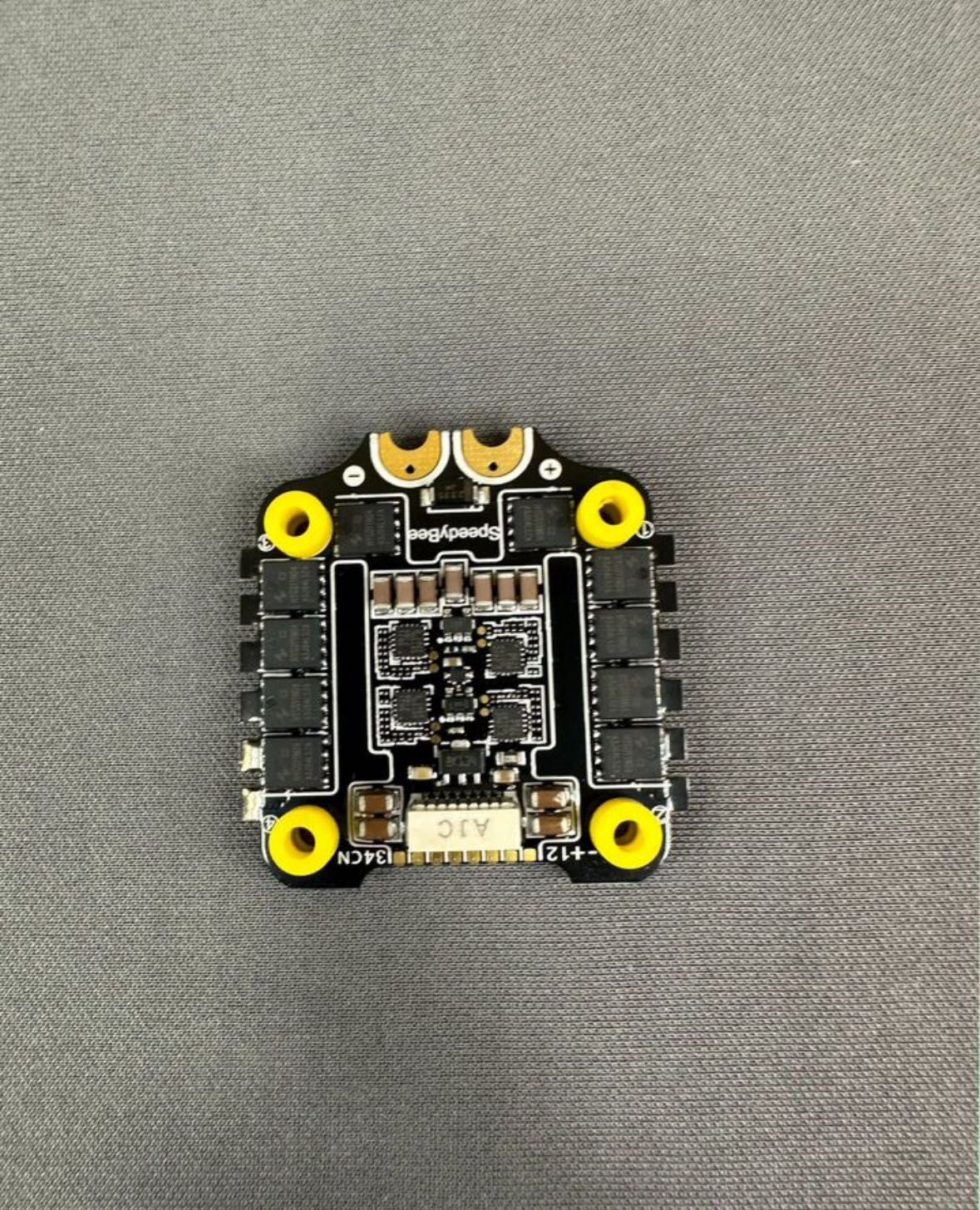 SpeedyBee F405 v3