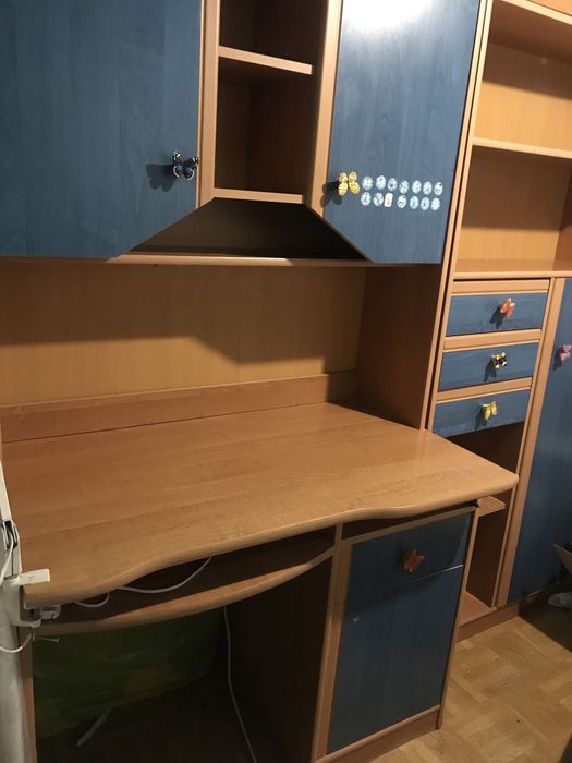 Meble dla dziecka w bardzo dobrym stanie.Transport własny...