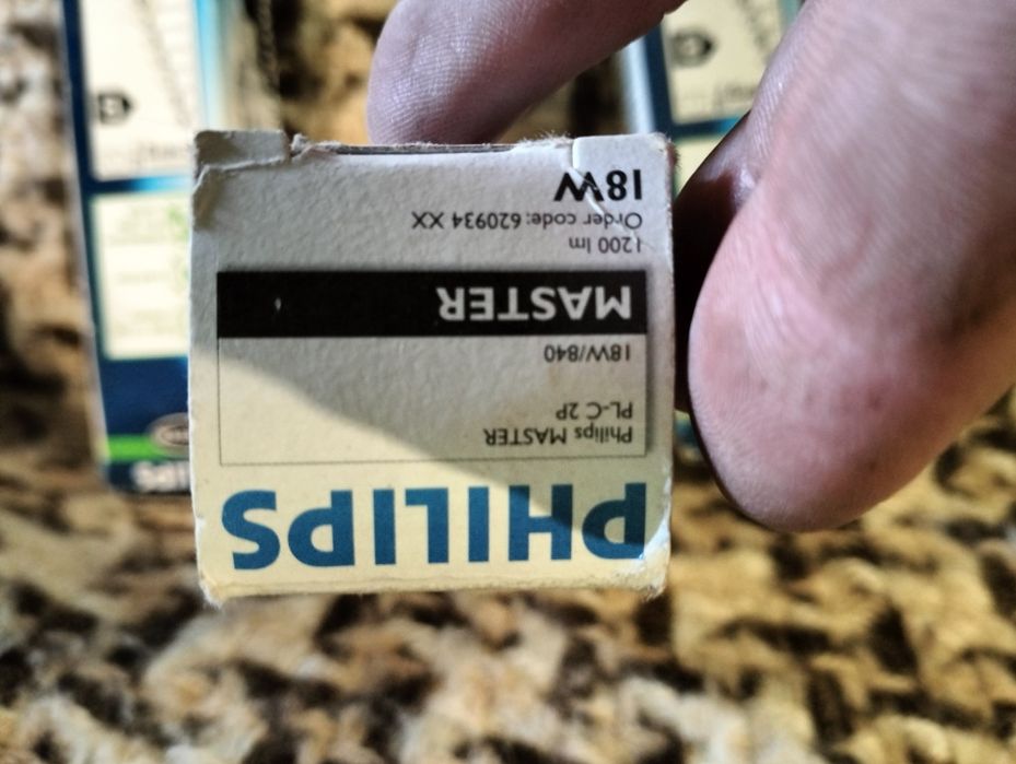 Лампы PHILIPS made in Holland.