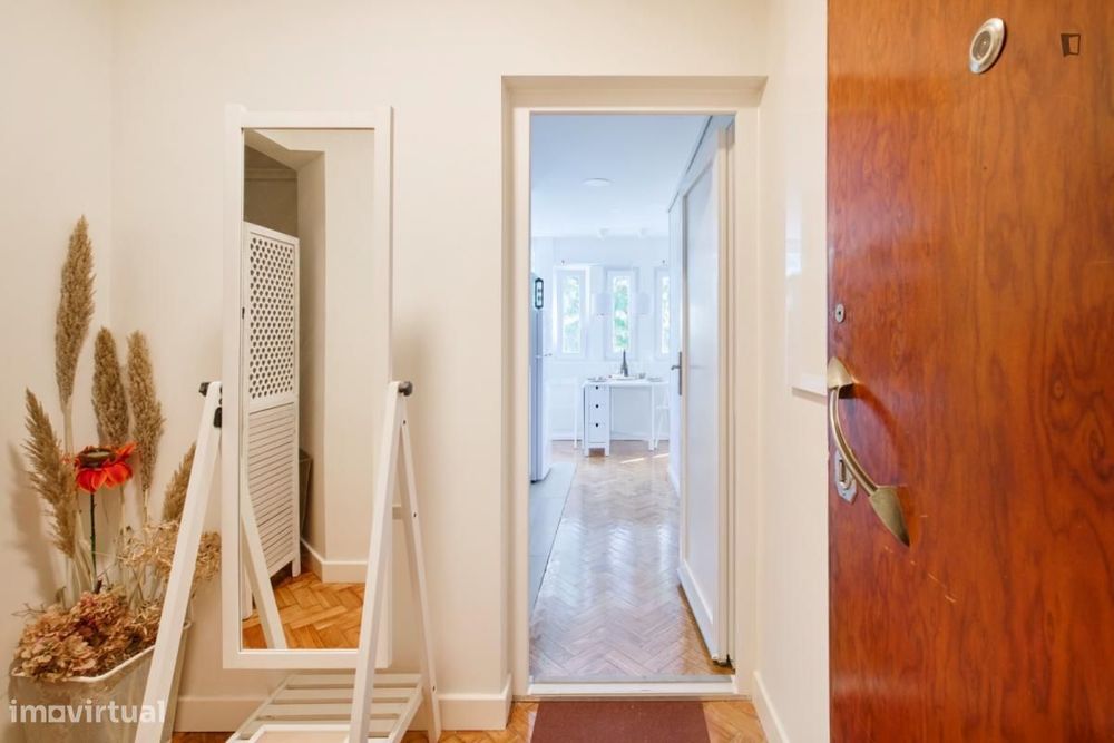 Apartamento com 1 quartos - localizado em Entrecampos Lisbon