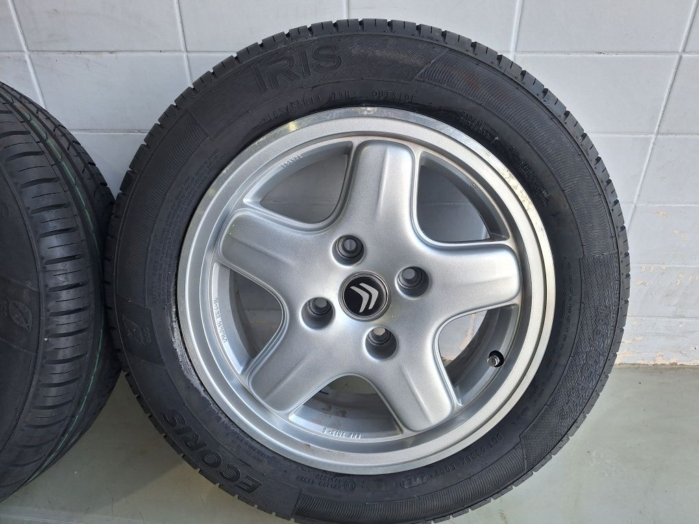 Jantes 14 originais Peugeot com pneus novos 165/65 R14