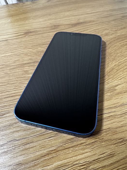 Б/у Apple Iphone 13 128Gb