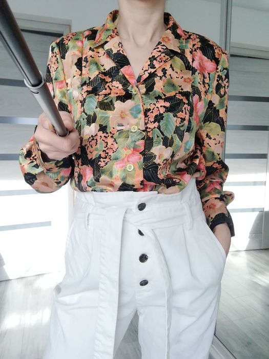 Koszula handmade vintage z kołnierzem w kwiaty z poduszkami