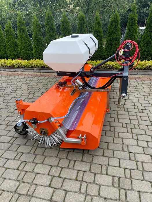Zamiatarka Ciągnikowa Tuchel zasieg roboczy 2.3m !!!