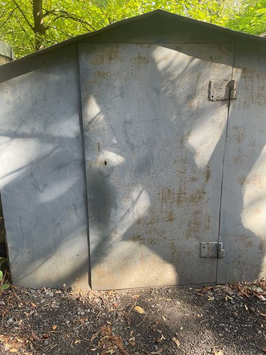 Продам металевий гараж