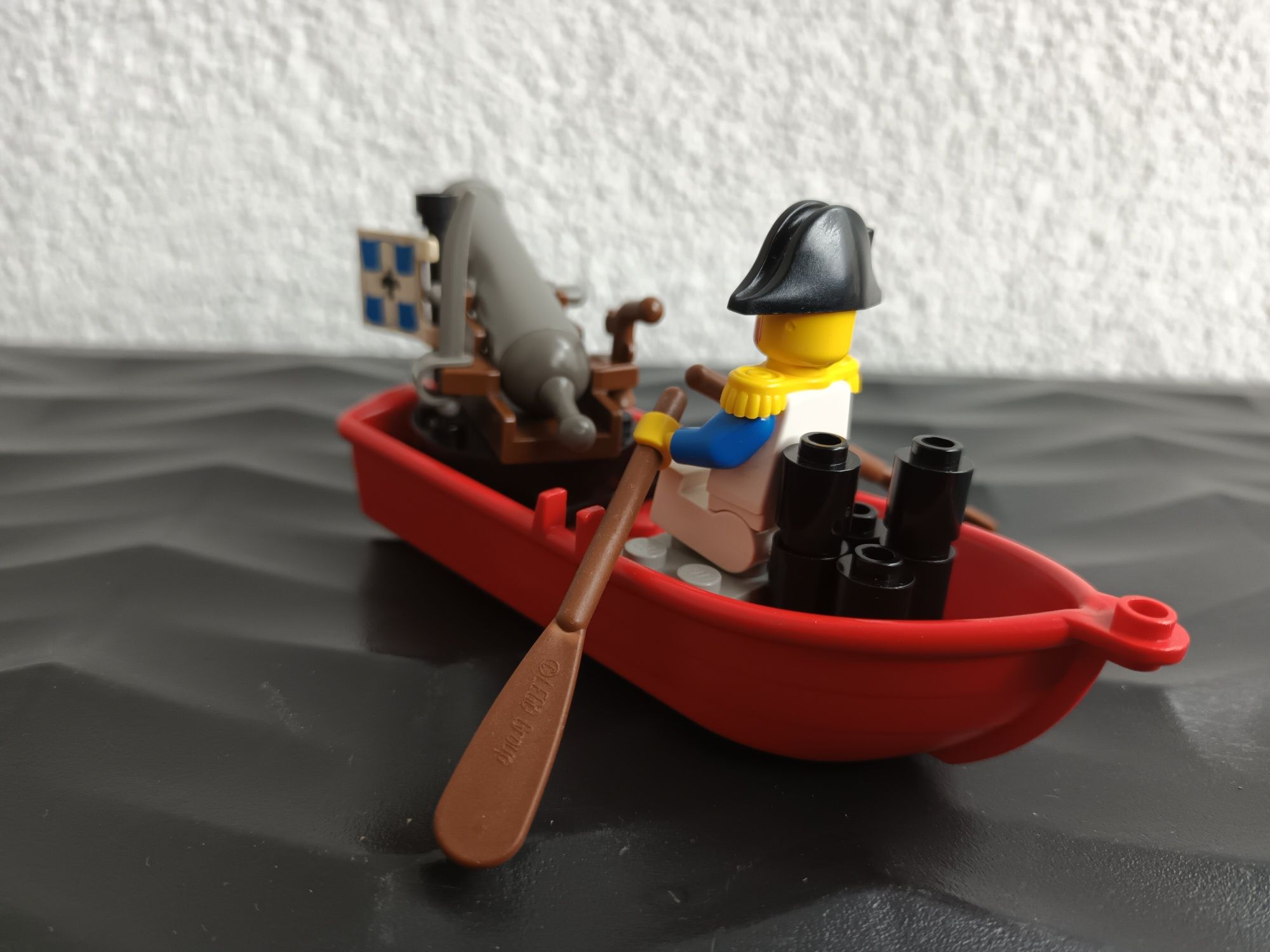 Klocki LEGO Pirates 6245 - Harbour