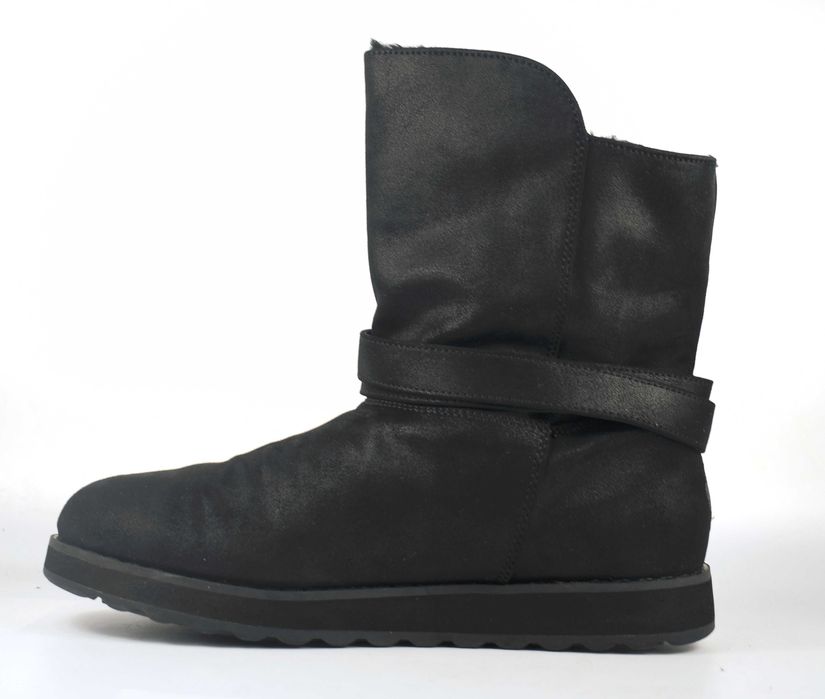 Używane ocieplane śniegowce  Skechers KEEPSAKES 2.0 roz. 38