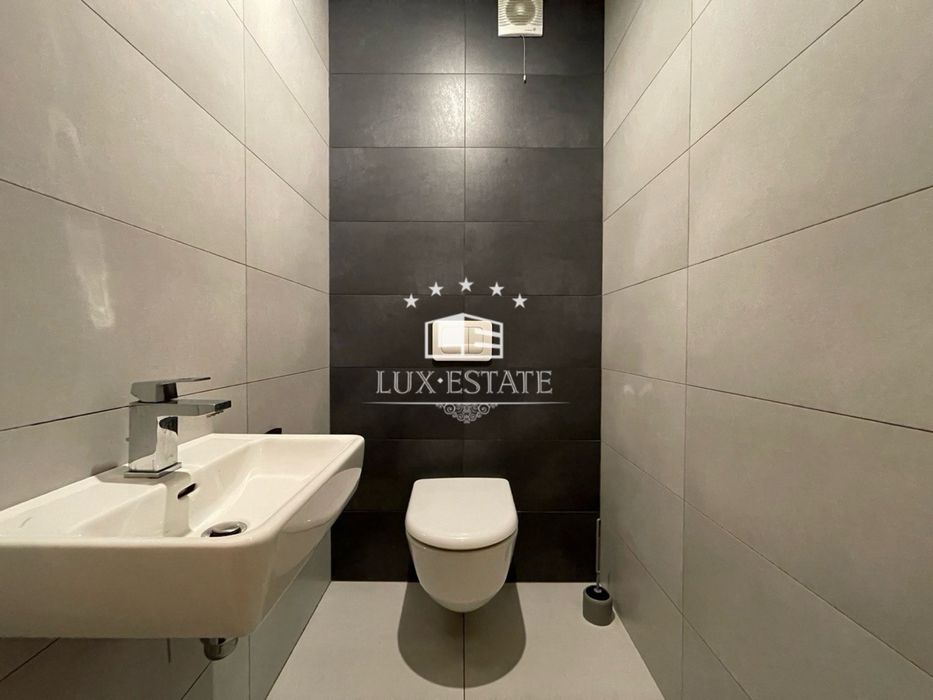 Аренда Таунхаус под офис и жилье Соломенский р-н