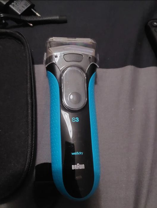 Máquina barbear Braun wet & dry s3