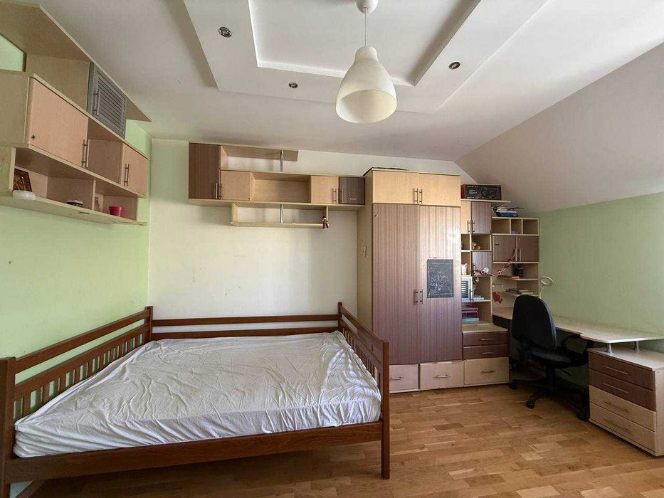 Оренда будинку Львів вул.Кульпарківська (ЖК Парус Park) гараж і підвал