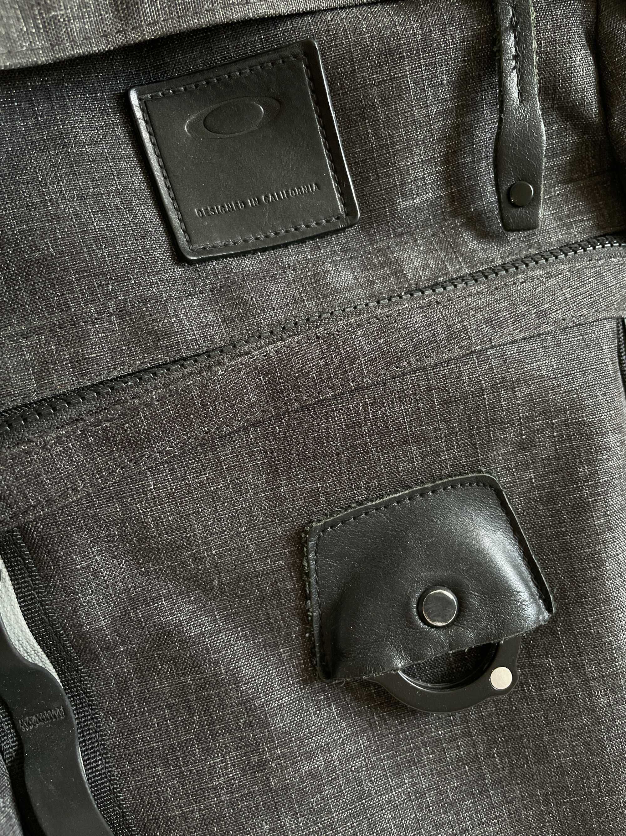 Рюкзак Oakley Voyage 22L Backpack Blackout