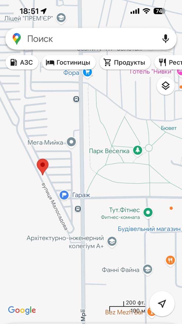 Нивки. Здам хороший капітальний гараж 49 м2 на Мрії (Туполєва), 1-А.