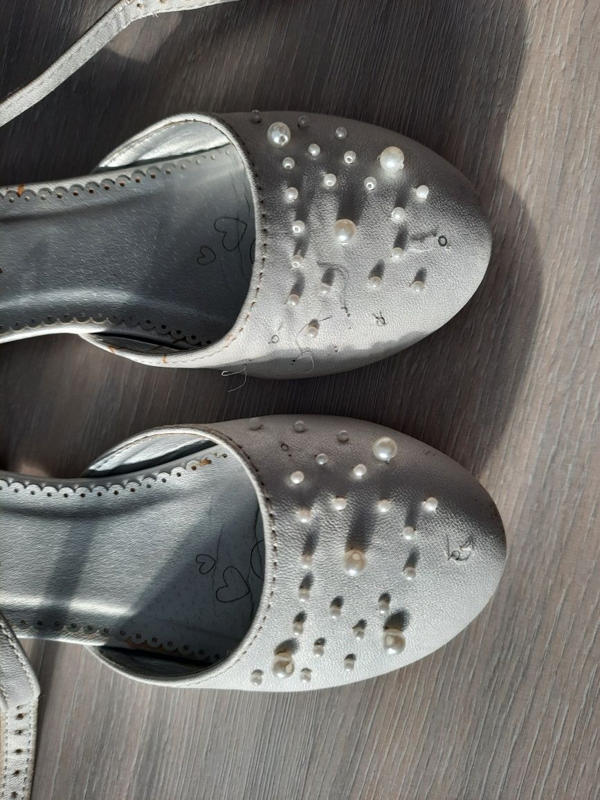 Buty komunijne Komunia Św. Cool Club Smyk rozm. 31