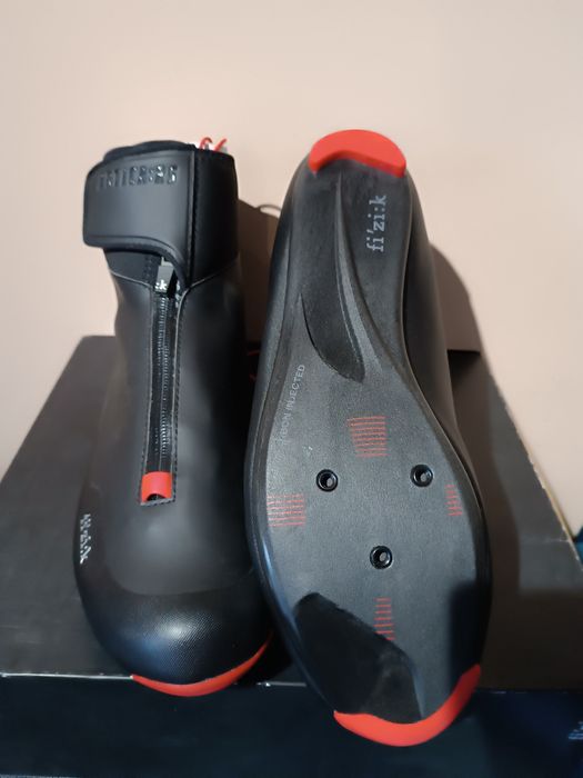 Zimowe buty szosowe Fizik R5 Artica rozm.44