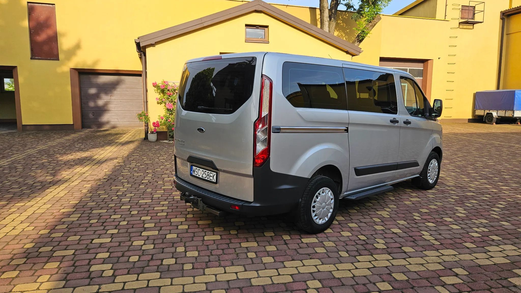 Ford Tourneo Custom Z salonu,jedyny taki ,ambasady,bezwypadkowy