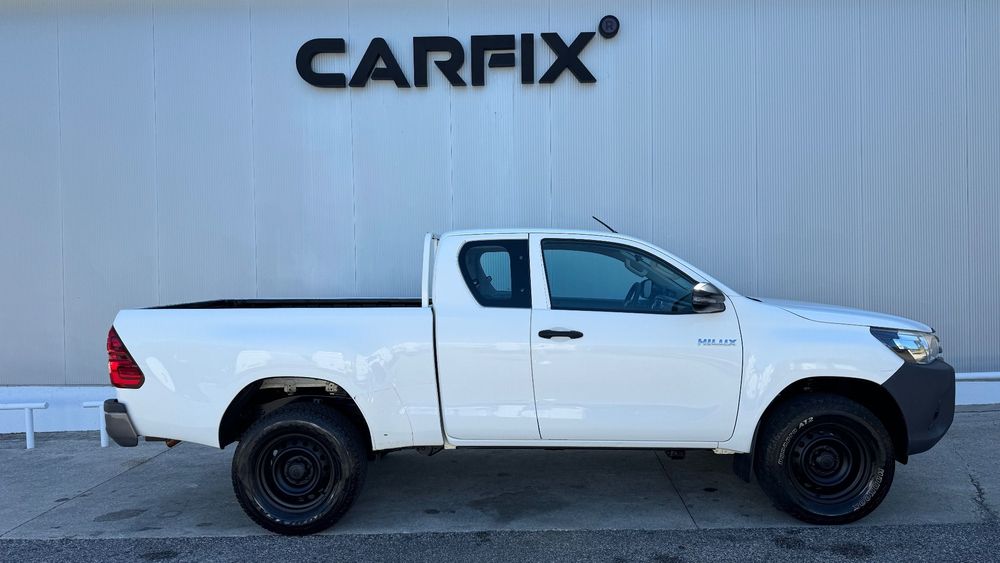 Toyota Hilux 2.4 D-4D 4X4 cabine extra