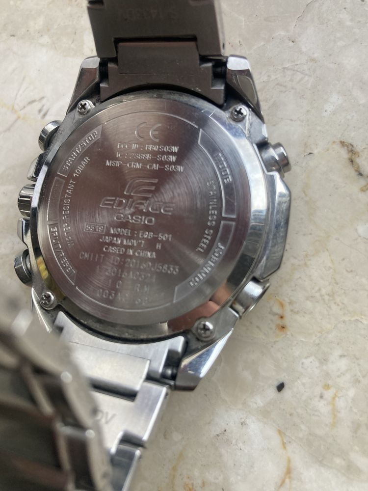 Zegarek Casio EQB-501
