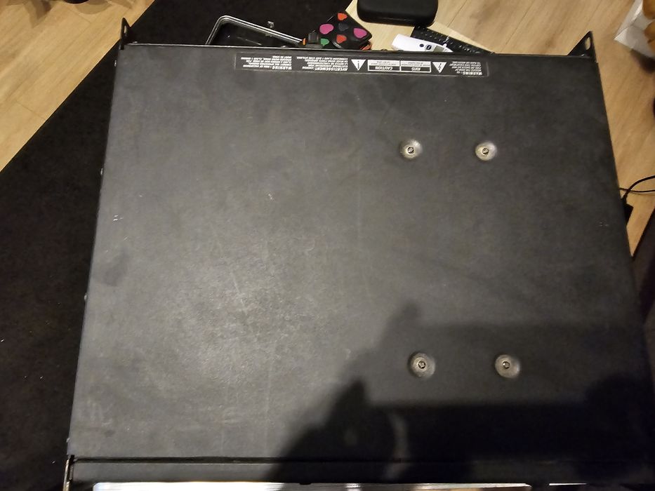 Końcówka mocy QSC RMX 850