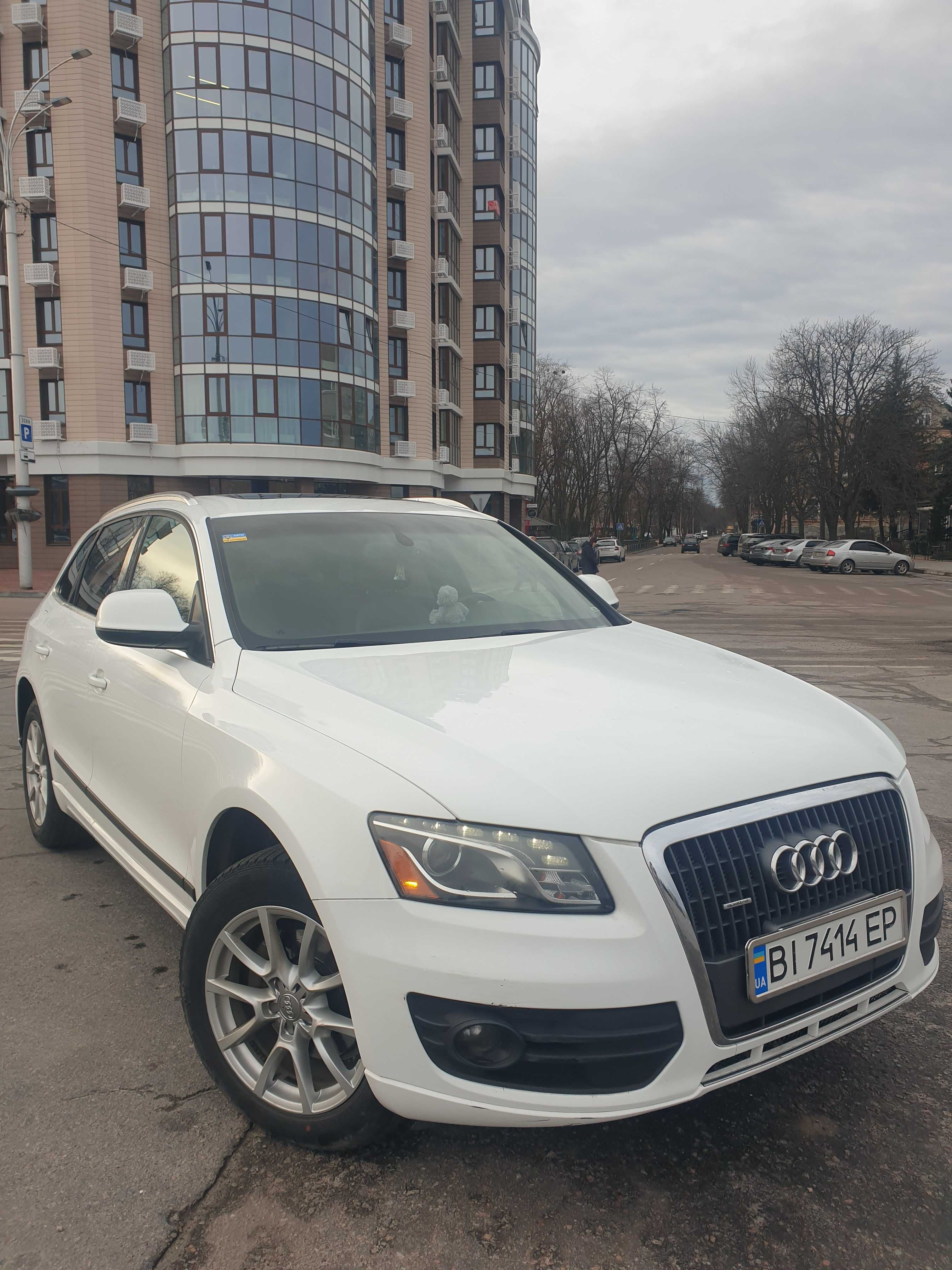 Продам автомобіль Audi q5