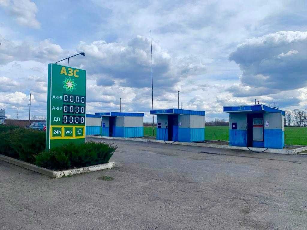 Нежитлові забудови АЗС, площею - 2000  кв.м, Черкаська обл