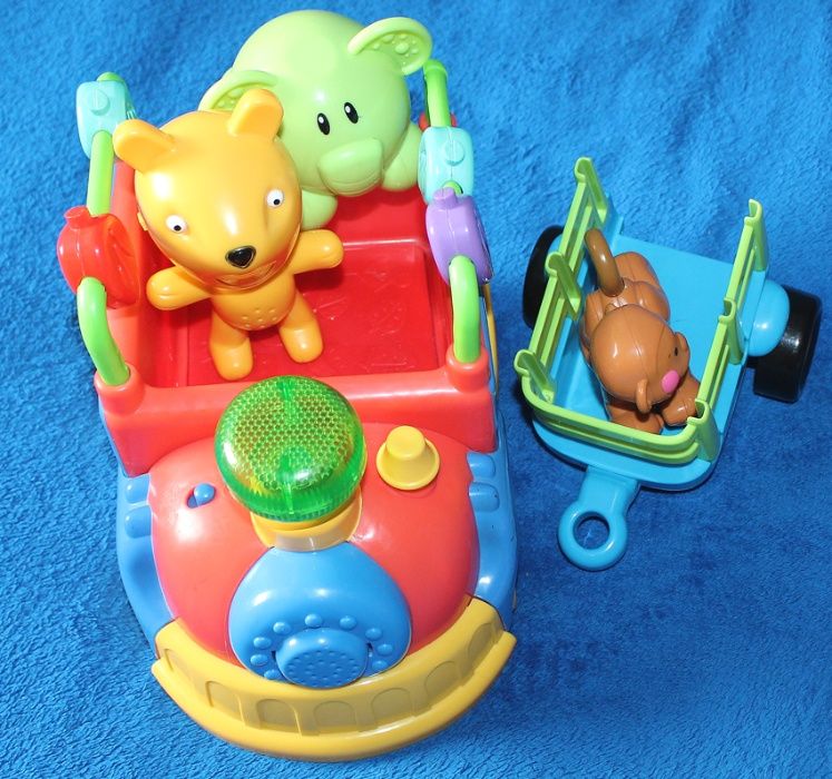 Fisher Price wesoły muzyczny pociąg ze zwierzętami