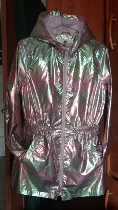 Piękna  nowa kurtka wiosna,lato  F&F holograficzna roz 164 o