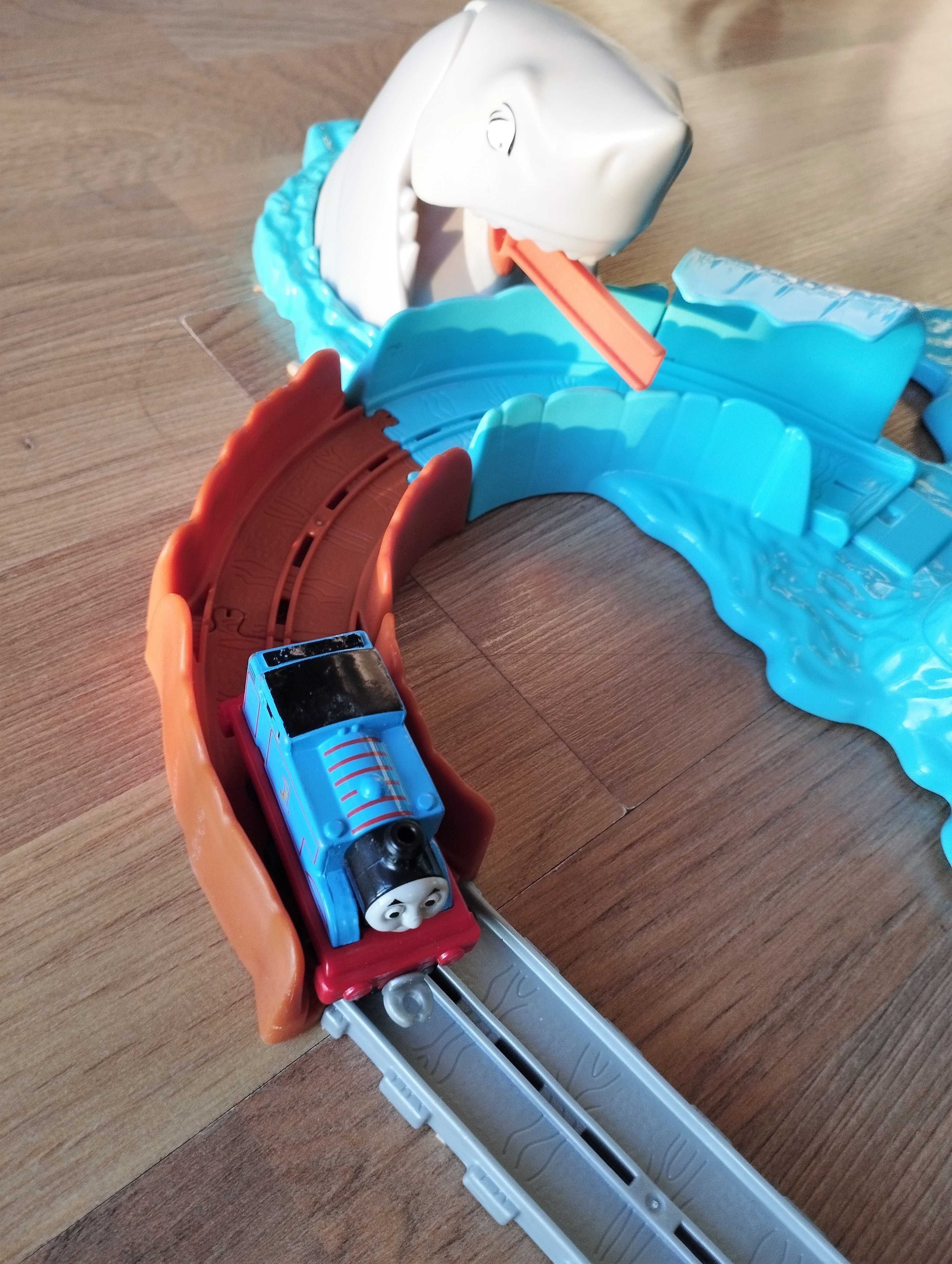 Fisher Price Tomek i Przyjaciele ucieczka przed rekinem