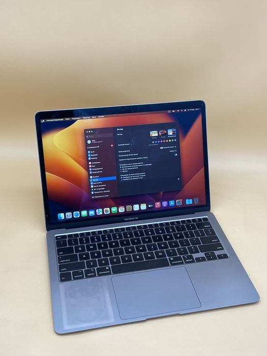 Macbook air 2020 256 ssd i3