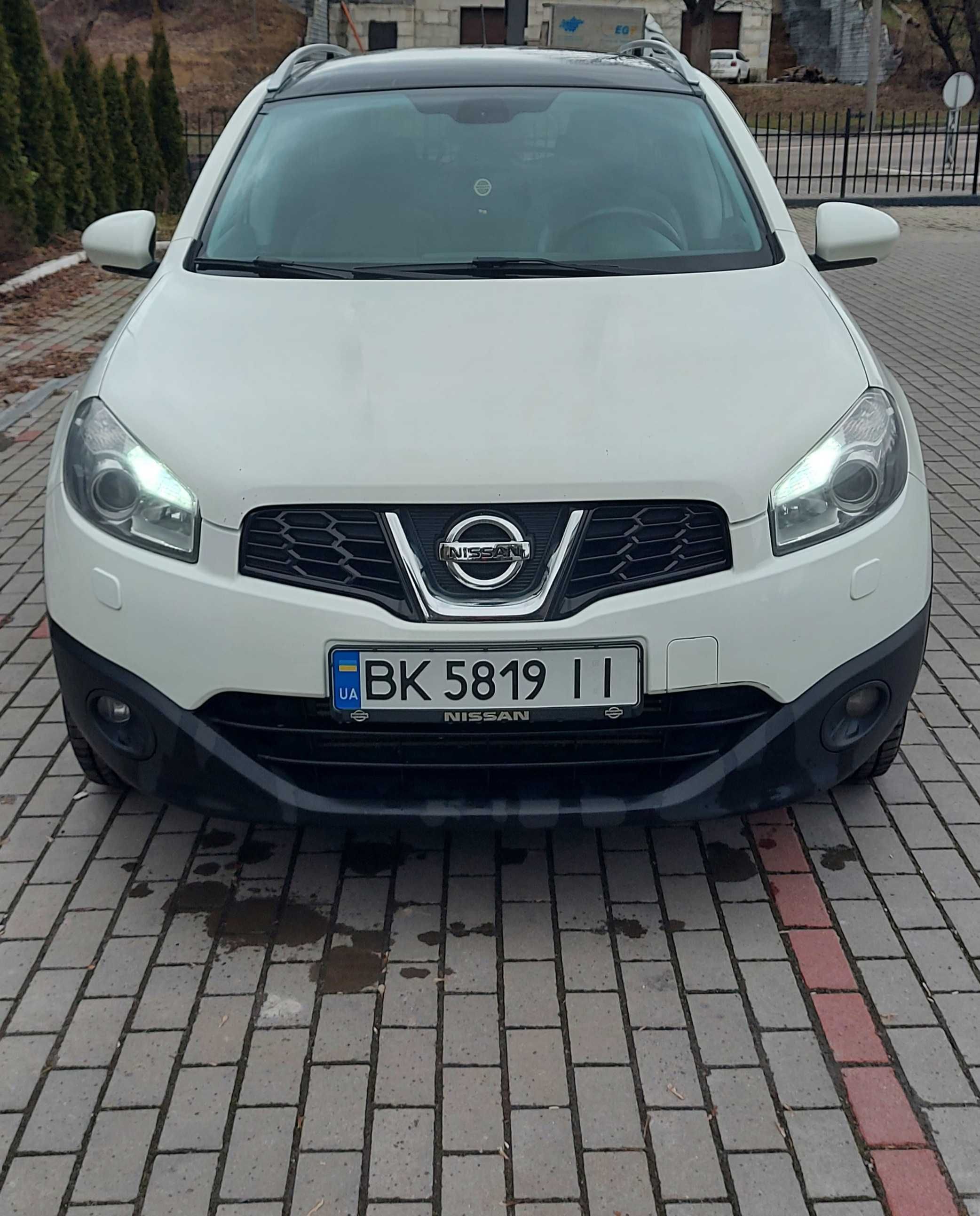 Nissan Qashqai+2 (2010 2.0 Дизель)