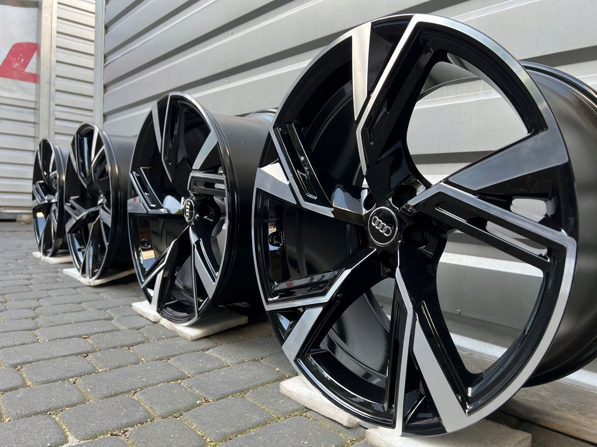 Oryginalne Felgi Audi 22 RS6 RS7 A8 Q5 Q7 Q8 SQ8