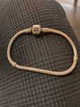 Pulseira Pandora original. 19cm