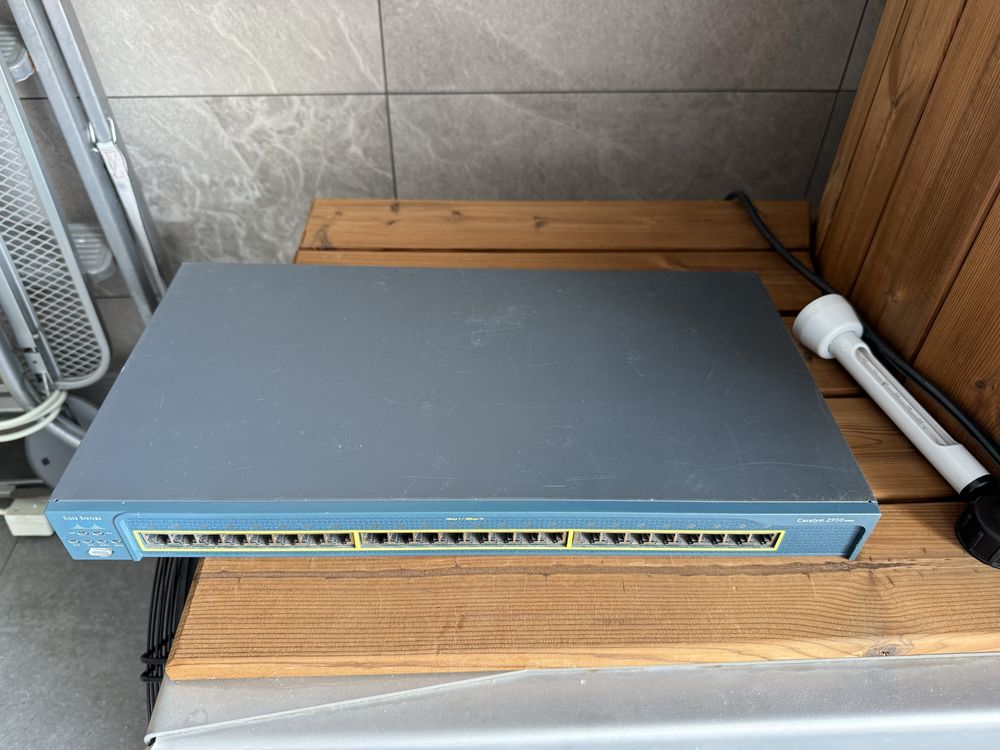 Комутатор маршрутизатор Cisco Catalyst 2950 свіч світч