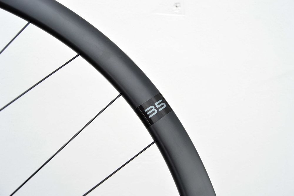 Komplet koła szosowe CANNONDALE HOLLOWGRAM 35 Carbon DISC faktura VAT